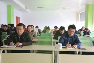 市產(chǎn)投集團集中開展養(yǎng)老服務業(yè)務知識培訓，助力產(chǎn)業(yè)升級與高質(zhì)量發(fā)展